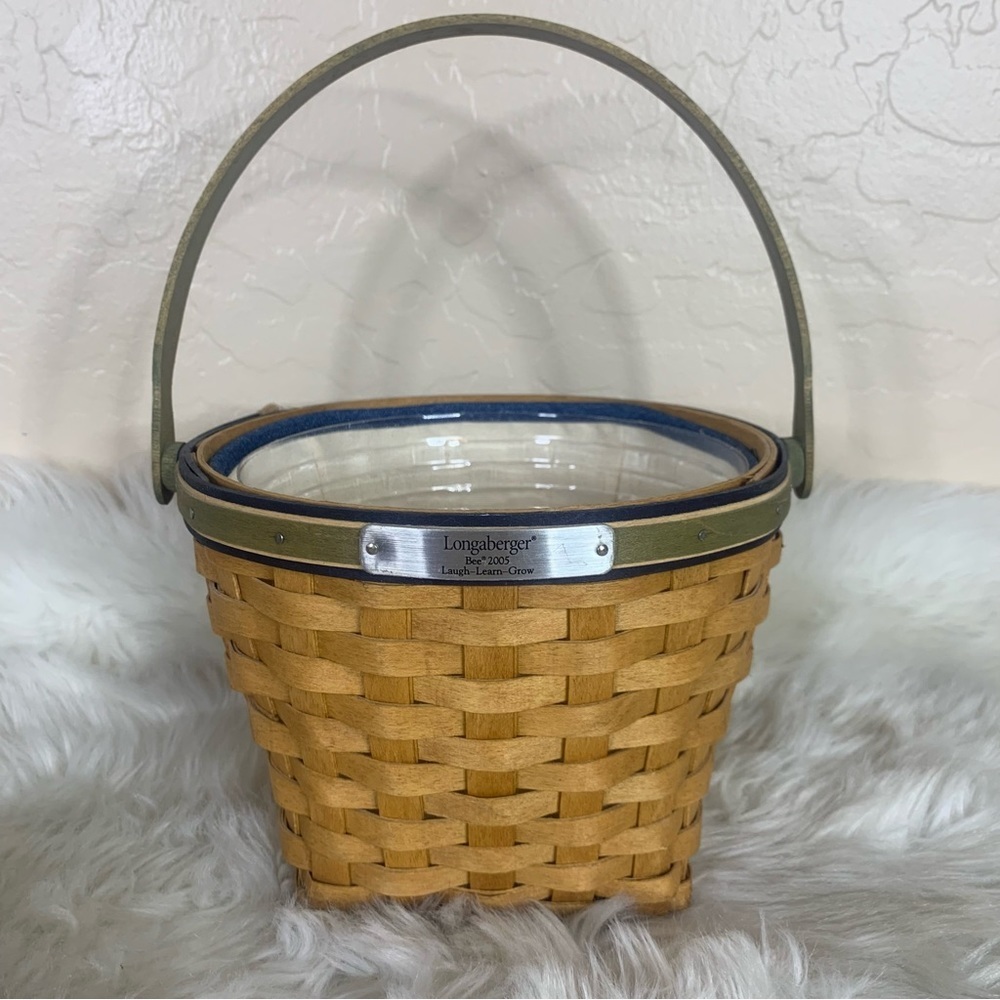 Longaberger 2005 BEE Basket